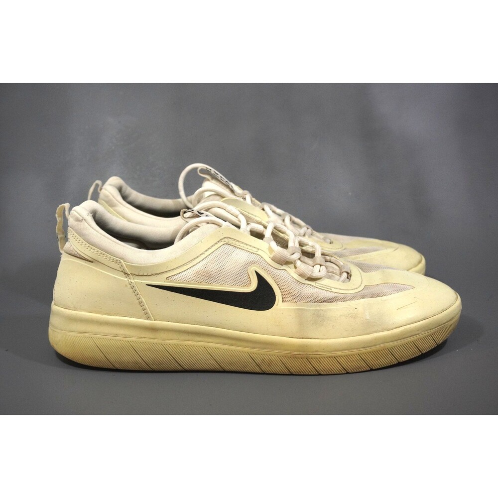 Nike SB Nyjah Free 2 Shoes Mens Size 10.5 White Skate Sneakers BV2078-100